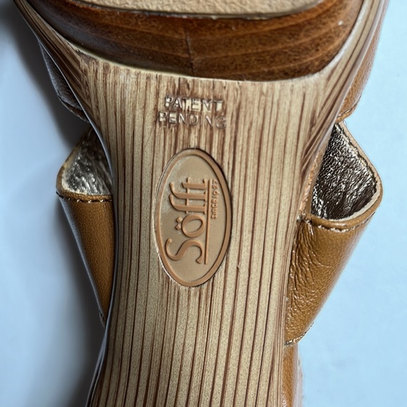 Sofft brand brown leather upper strappy heeled sandals US size 8W - Picture 9 of 12